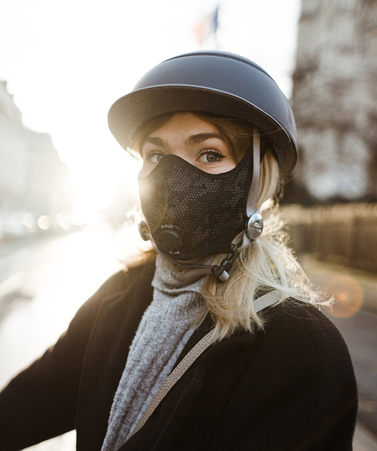 Bagaimana Masker R-PUR Menggabungkan Kenyamanan dan Performa Tinggi How R-PUR Masks Combine Comfort and High Performance